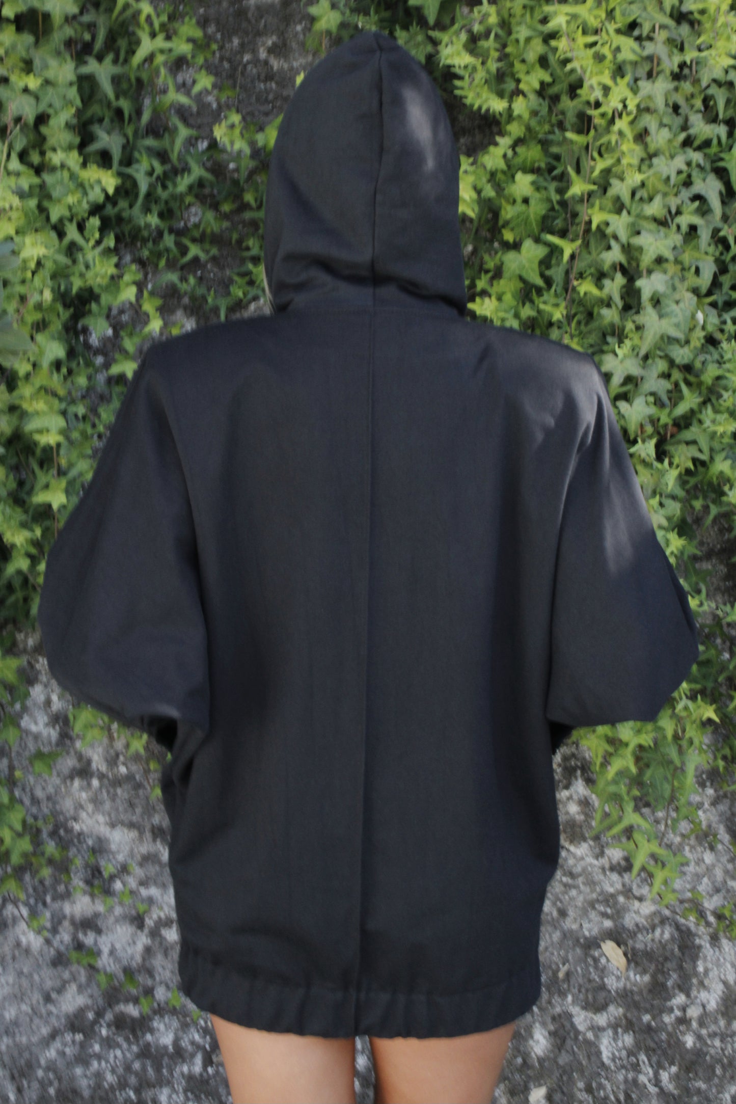 VESTIDO/HOODIE "BATSLEEVE"