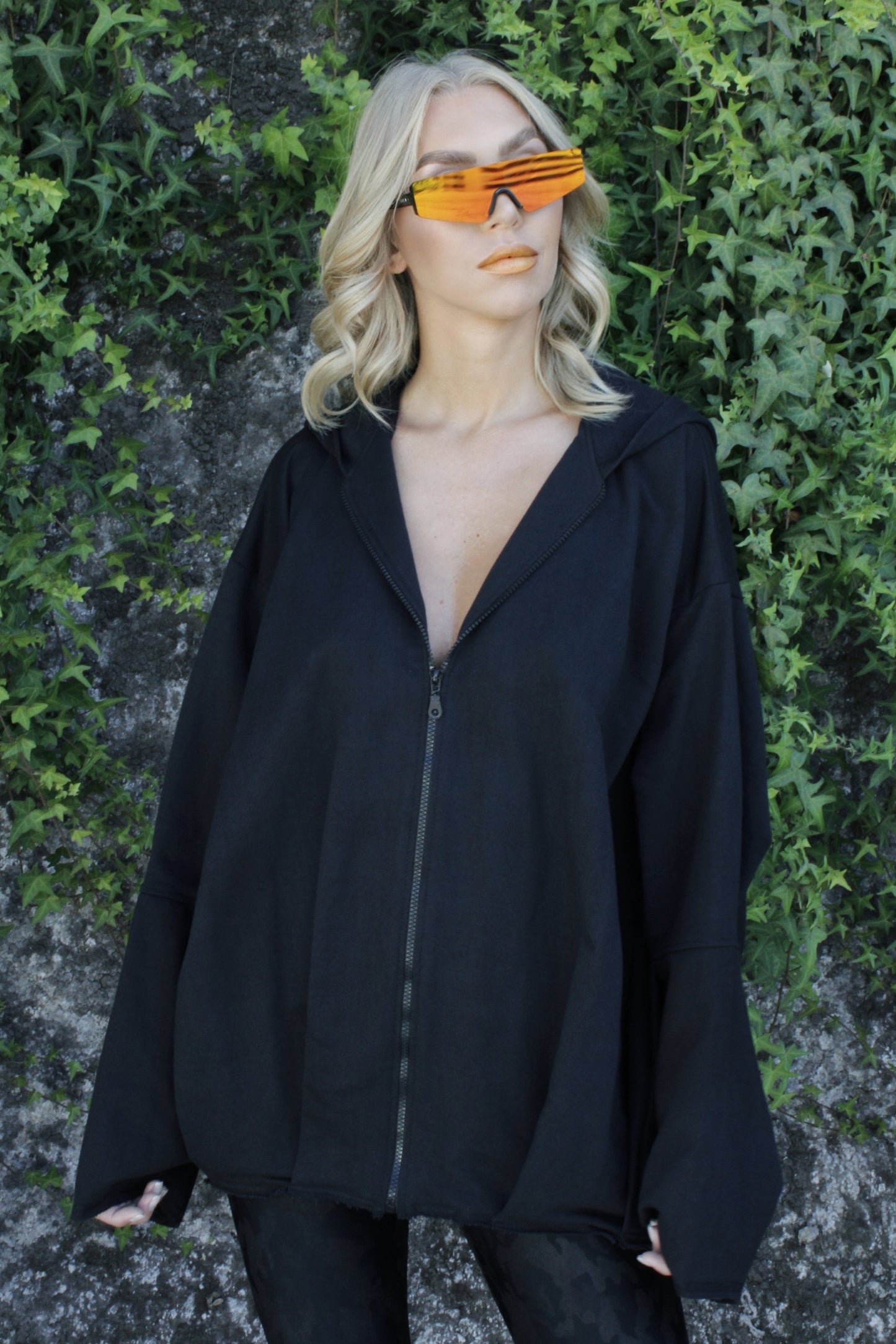 HOODIE OVERSIZE " TWISTER" ( ONE SIZE, GENDERLESS )