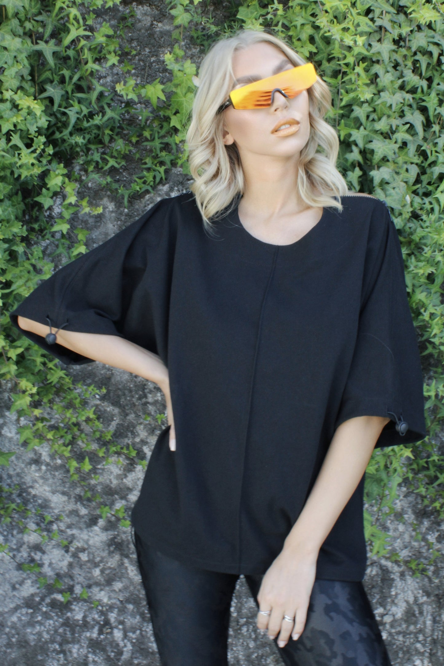 T - SHIRT "SQUARE" OVERSIZE, GENDERLESS versión 2
