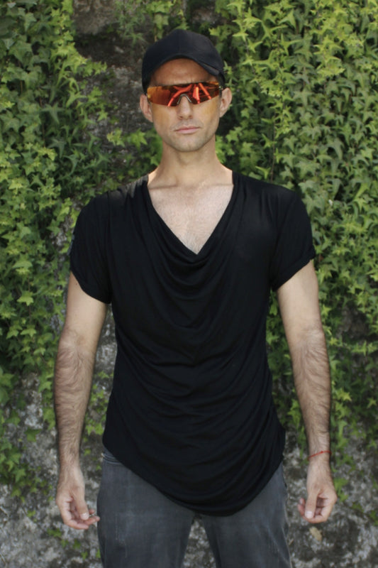 T - SHIRT "ASYMETRIC"