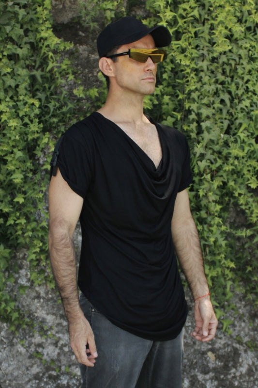 T - SHIRT "ASYMETRIC"