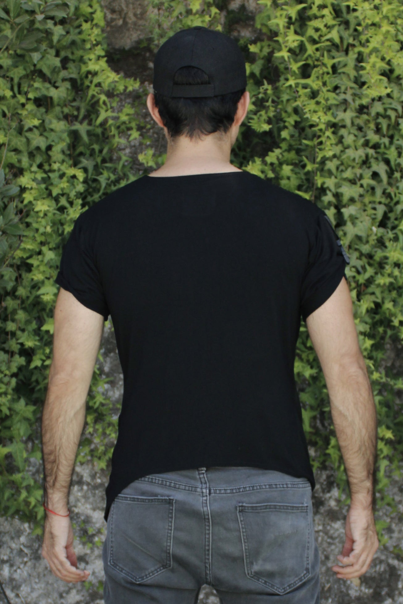 T - SHIRT "ASYMETRIC"
