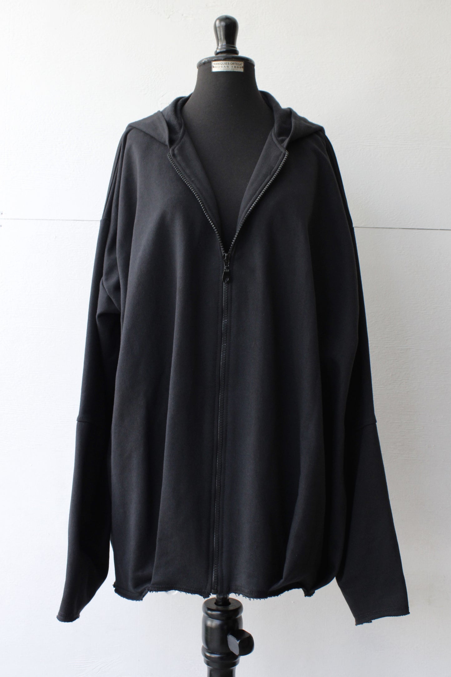 HOODIE OVERSIZE " TWISTER" ( ONE SIZE, GENDERLESS )
