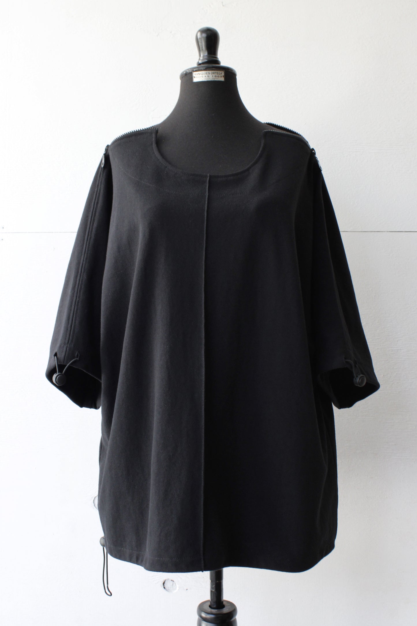 T - SHIRT "SQUARE" OVERSIZE, GENDERLESS versión 2