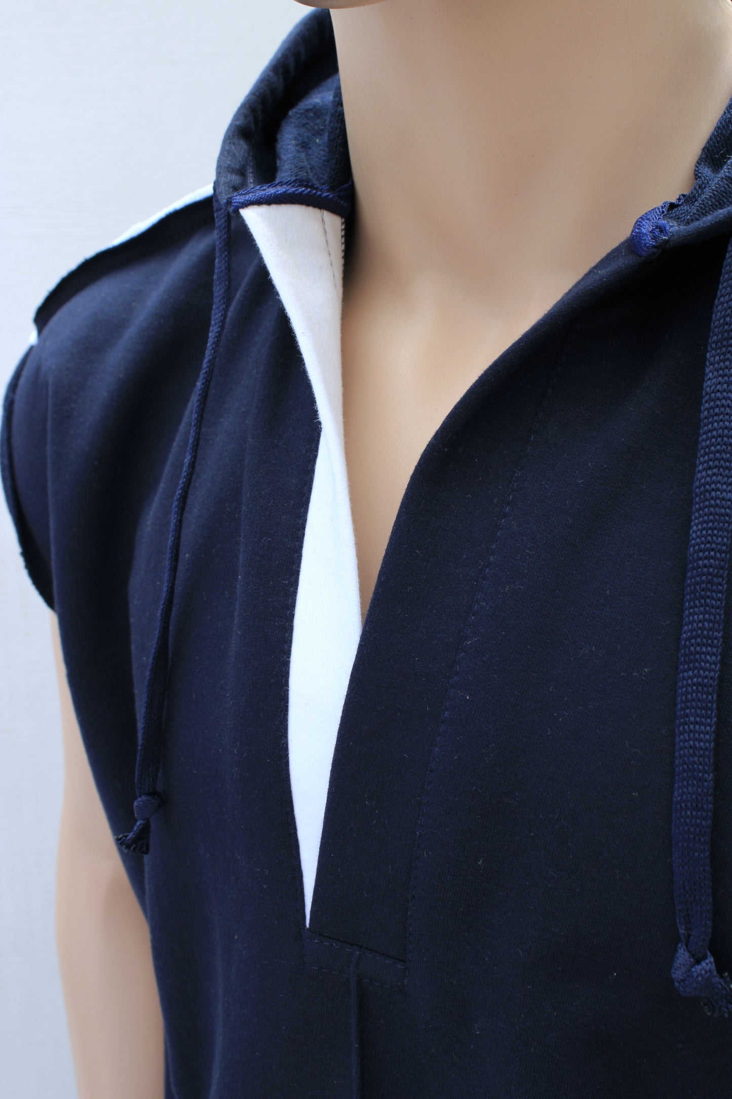 "SLEEVELESS" TUNIC HOODIE ( Navy/White )