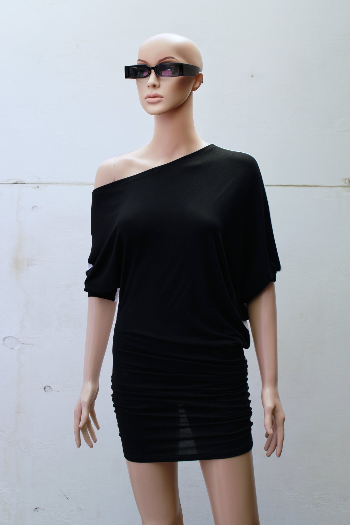 "DOUBLE TROUBLE" ASYMETRIC B&W MINIDRESS