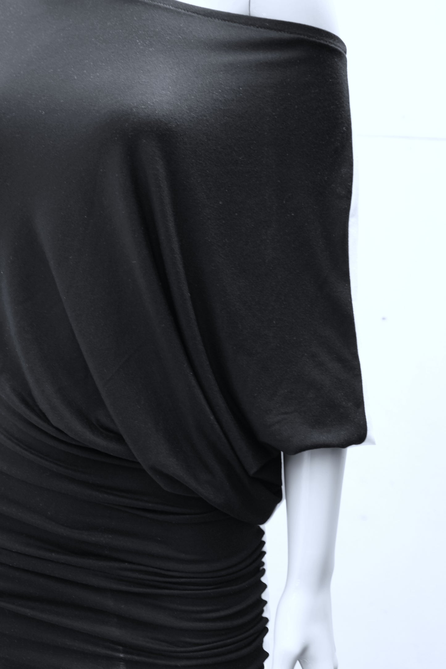 "DOUBLE TROUBLE" ASYMETRIC B&W MINIDRESS